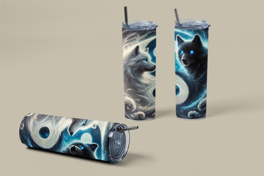 „Tumbler Wolf Yin & Yang – Mystischer Thermobecher mit Wolf-Motiv | Geschenkidee für Tierfreunde“