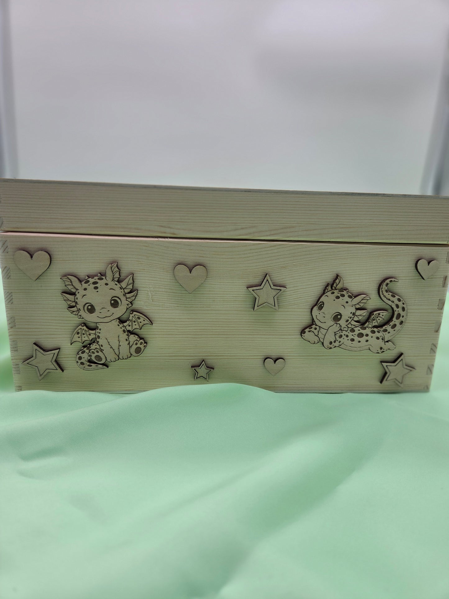 Personalisierte Erinnerungsbox aus Holz | Babybox mit Namen | Geschenk zur Geburt oder Taufe