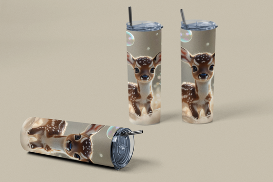 „Tumbler Rehkitz – Zartes Tiermotiv Thermobecher | Geschenkidee für Natur- & Waldliebhaber“